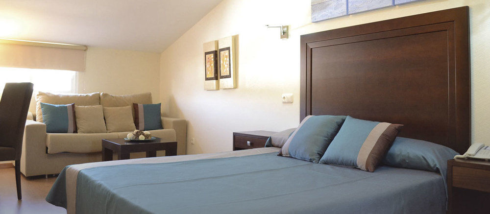 Hotel & Spa Plaza أرياتي المظهر الخارجي الصورة