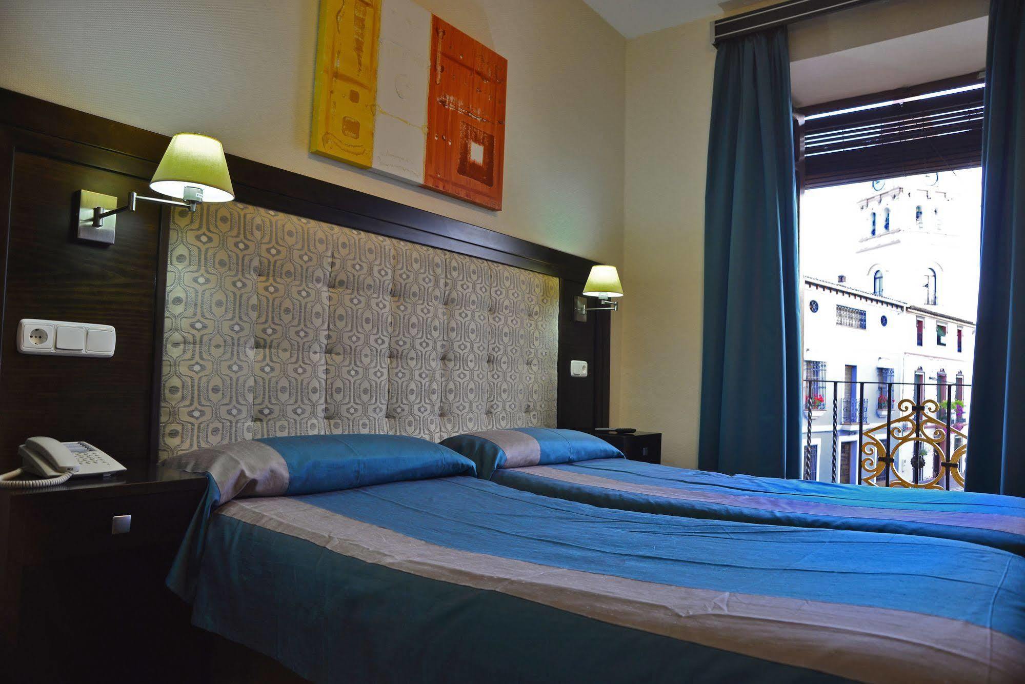 Hotel & Spa Plaza أرياتي المظهر الخارجي الصورة
